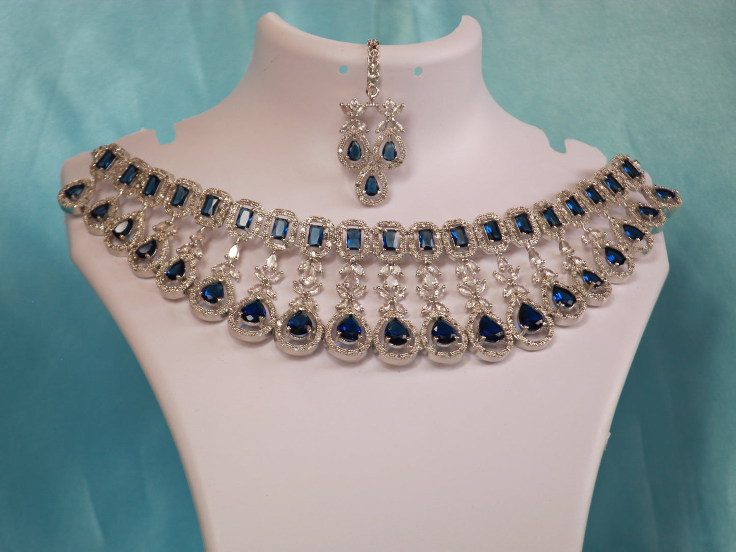 Navy Raahi Zirconia Jewellery Set
