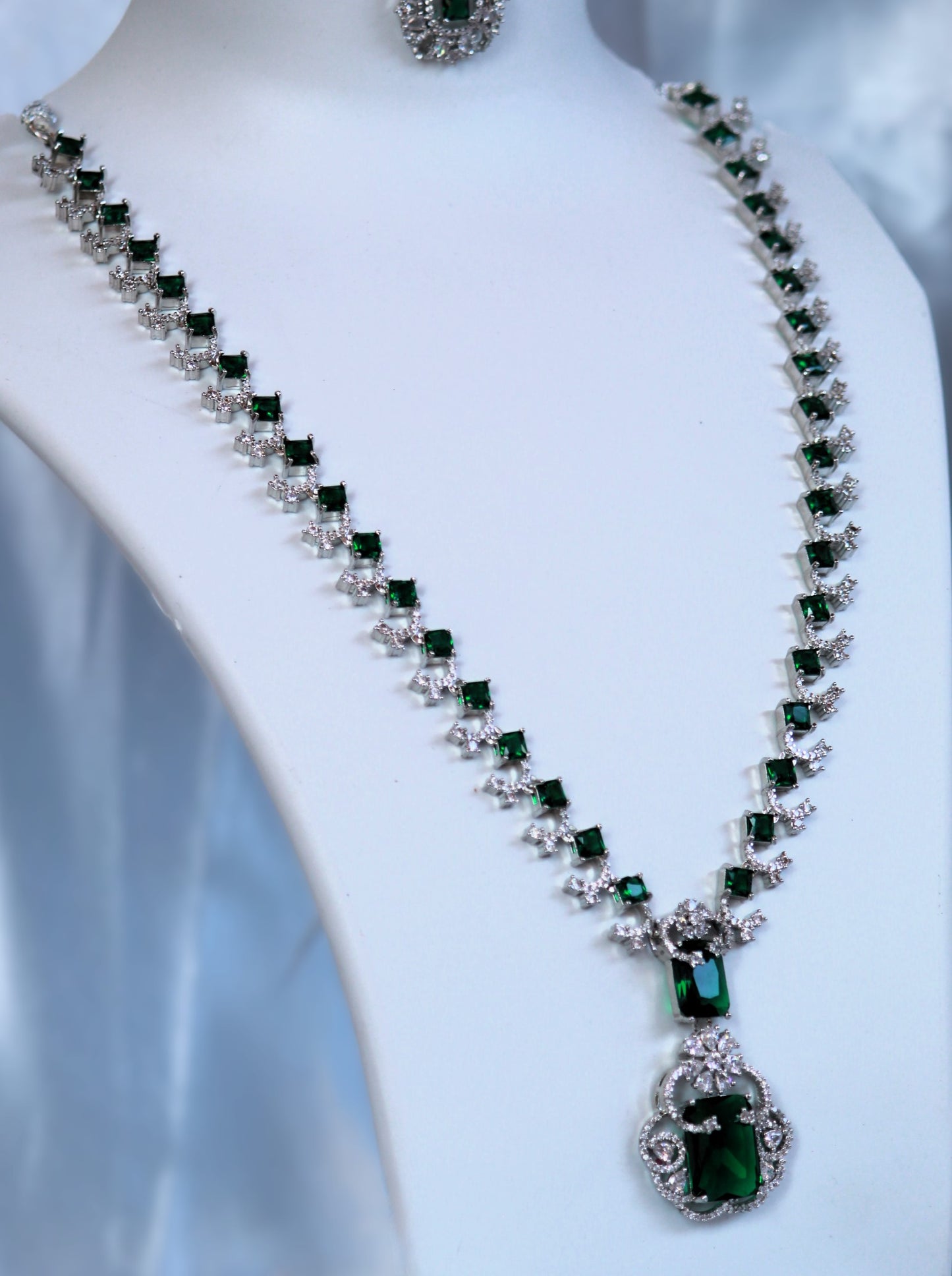 Green Neetu Zirconia Jewellery Set