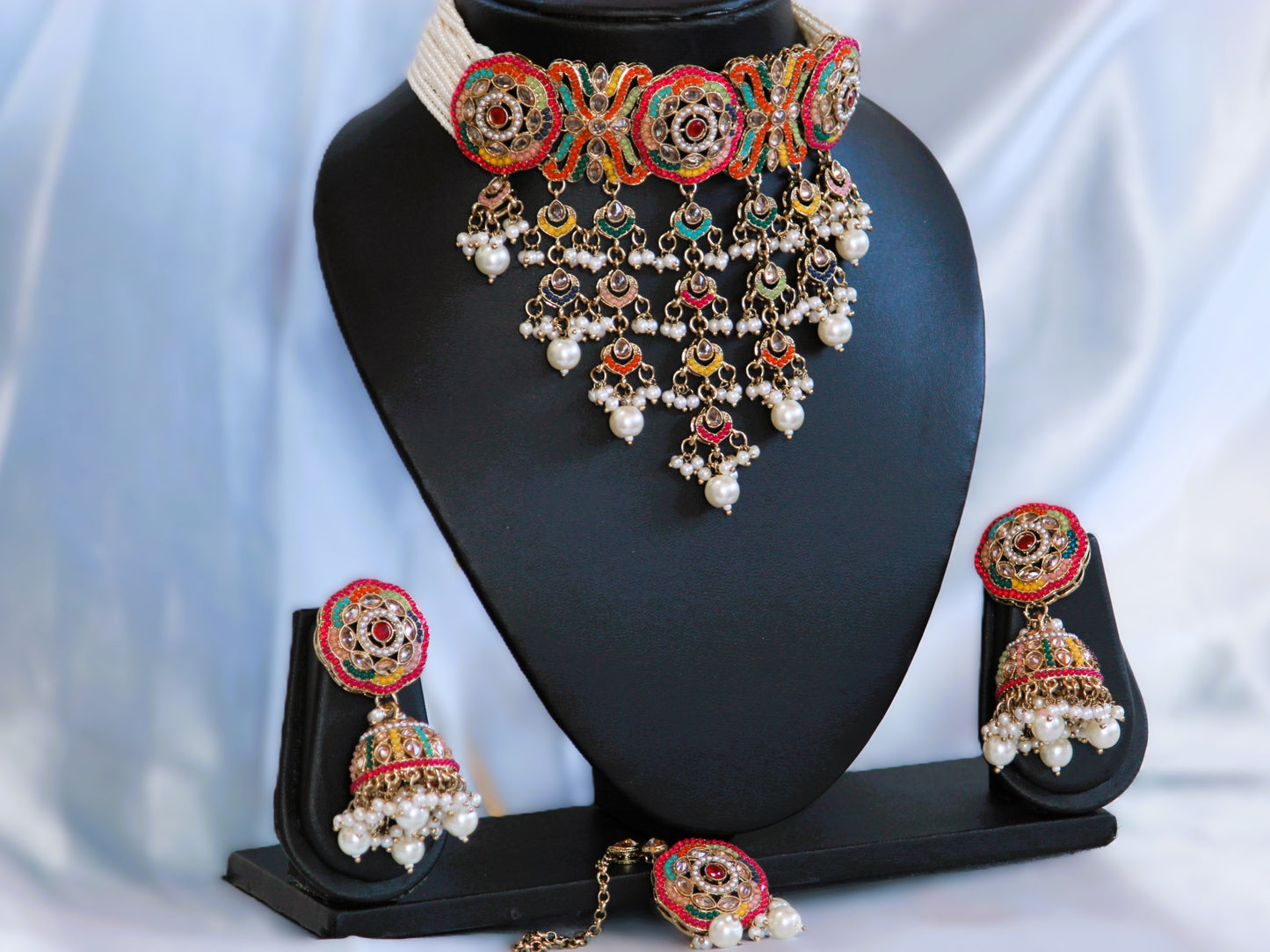 Multicolor Bipasha Pearl Jewellery Set