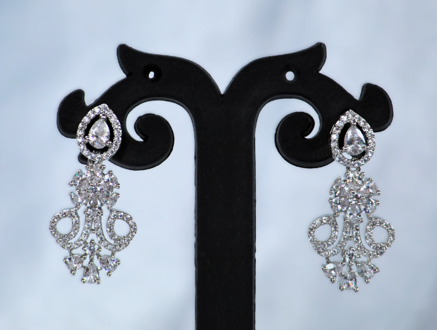 White Jaanvi Zirconia Jewellery Set