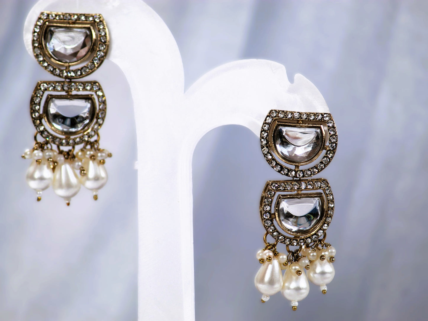 White Kshama Kundan Jewellery Set