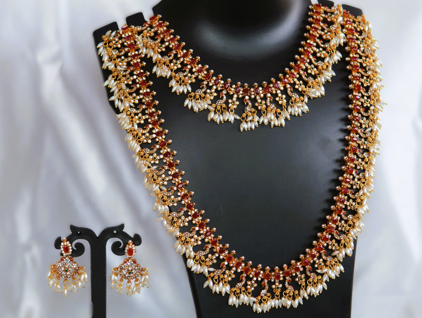 Golden Prutha Jewellery Set