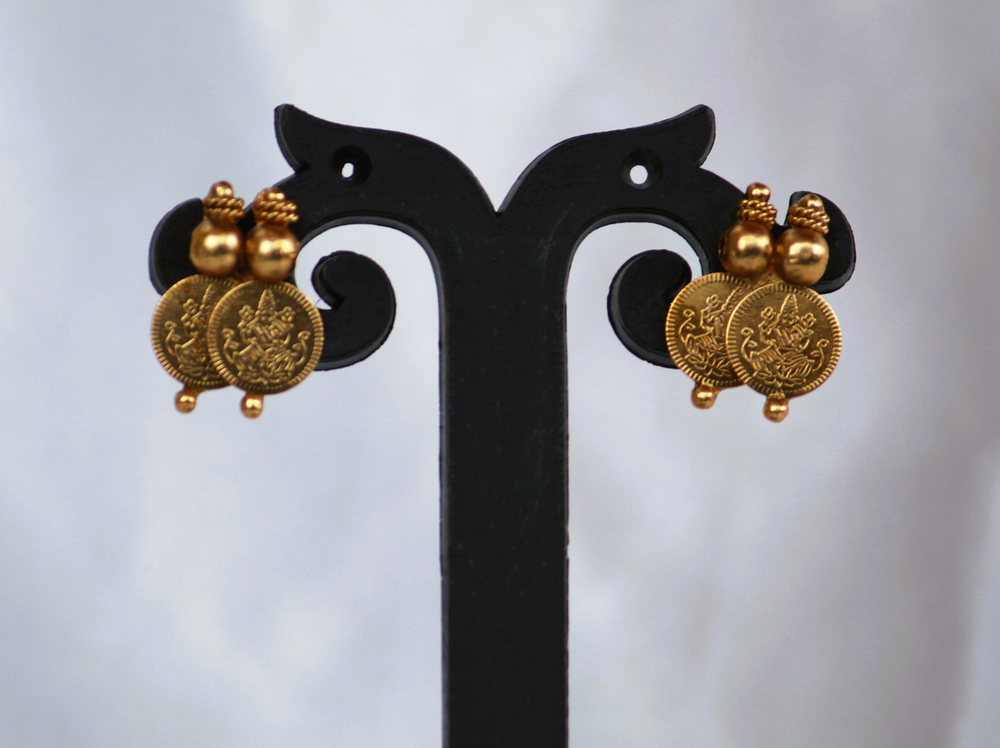 Golden Sharanya Temple Jewellery Set