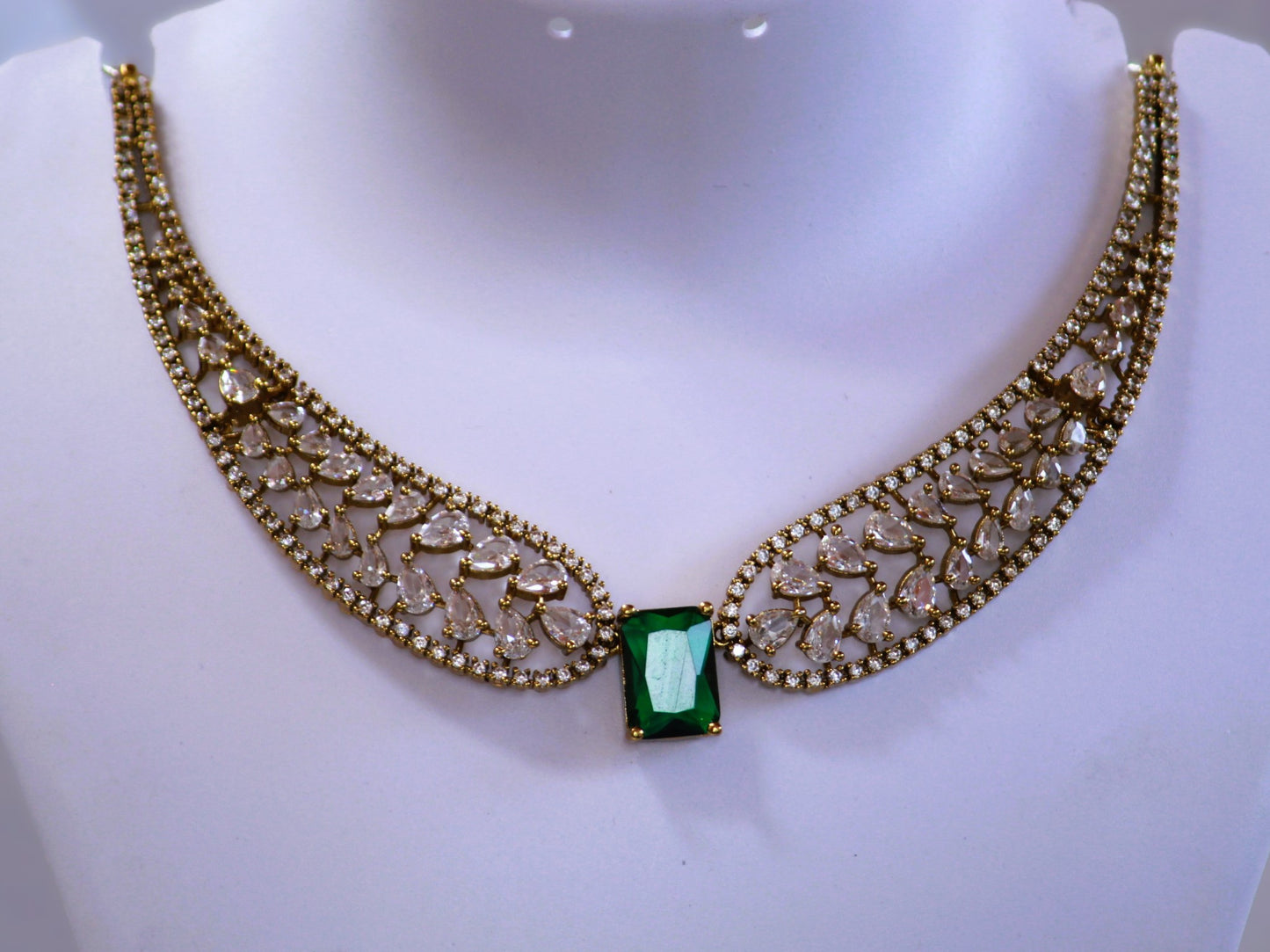 Green Vibha Zirconia Jewellery Set