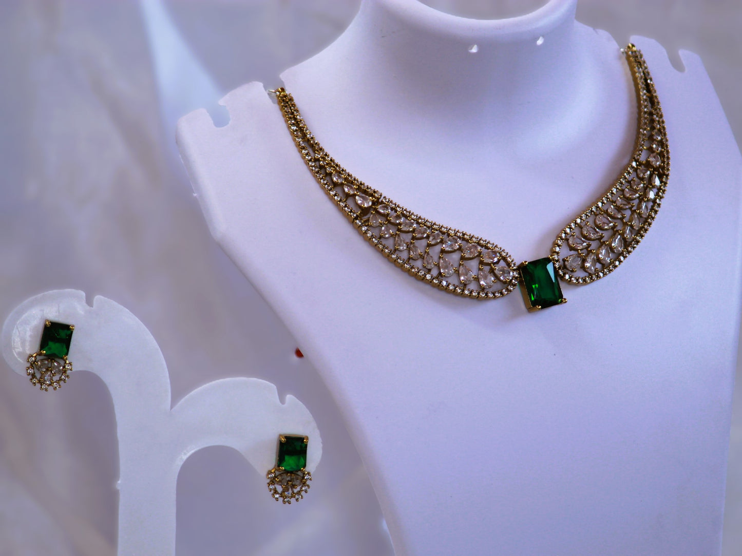 Green Vibha Zirconia Jewellery Set