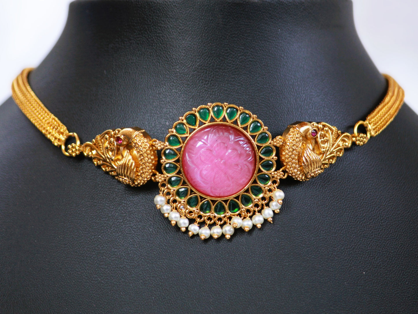 Green Aashvi Ethnic Jewellery Set