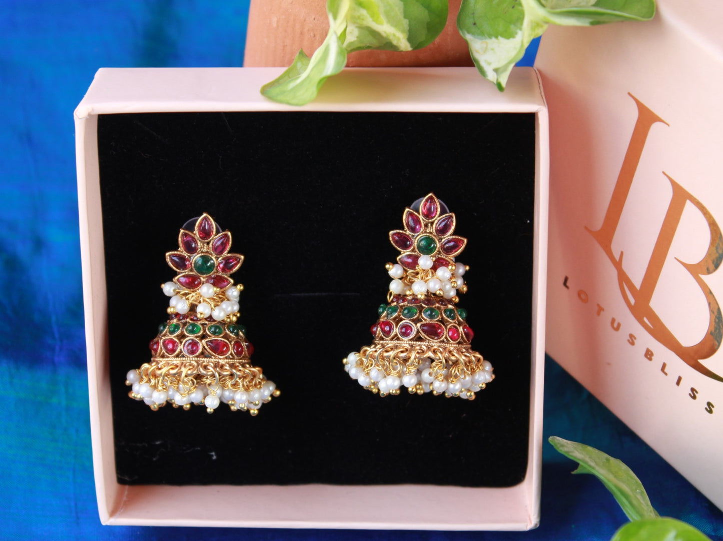 Multicolor Daamini Jhumkis