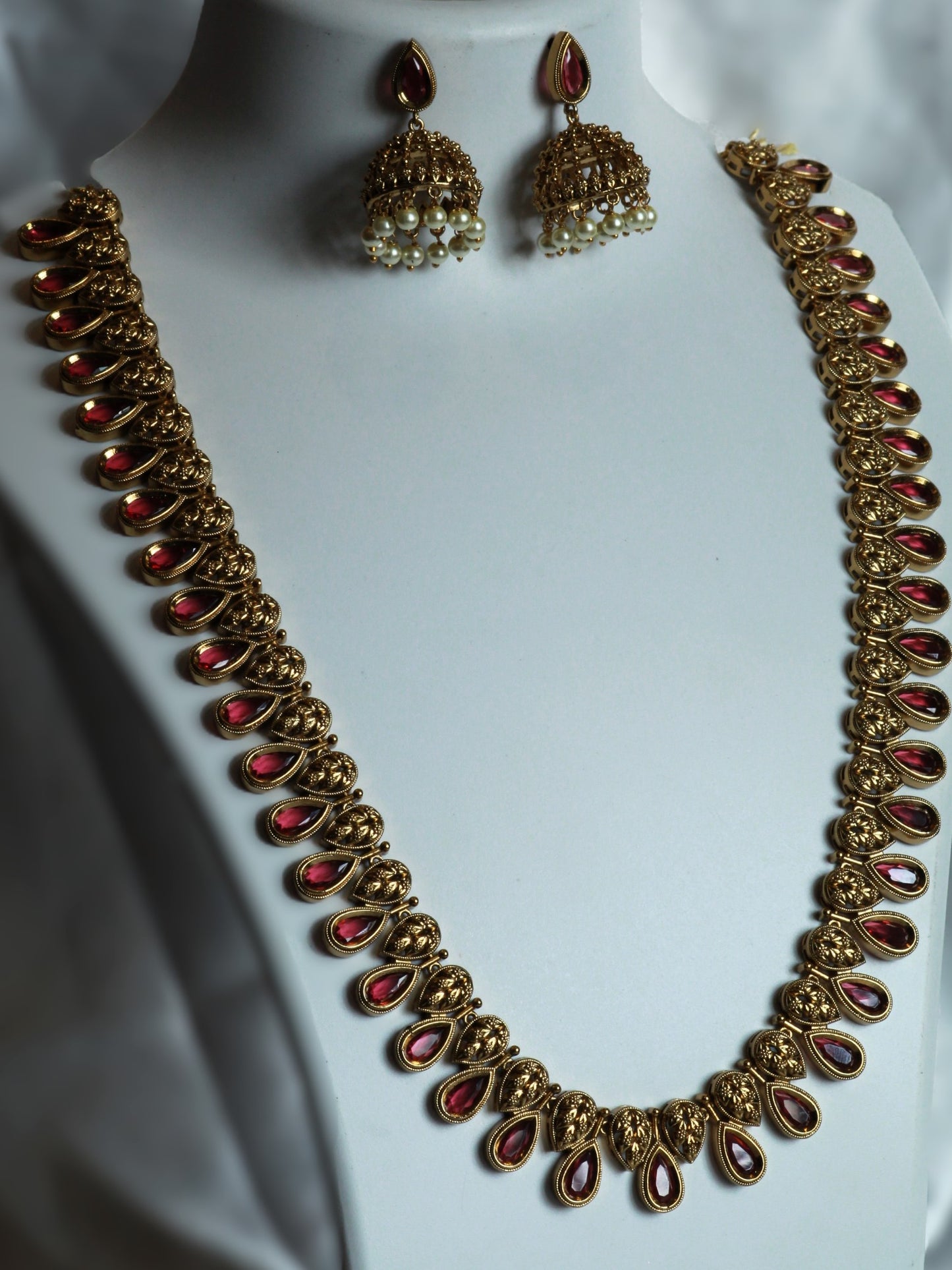 Ruby Soujanya Jewellery Set