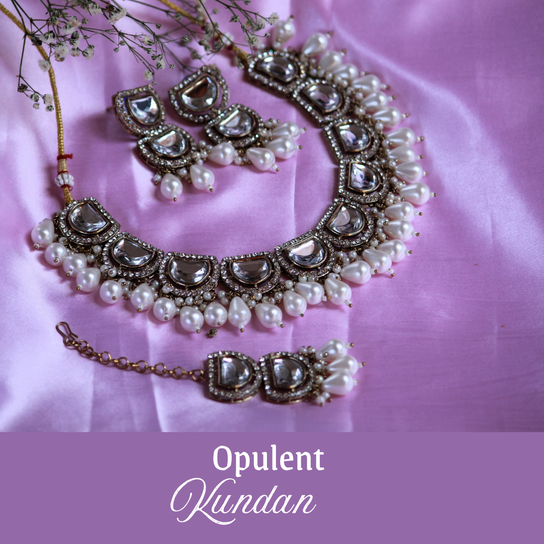 Kundan Jewellery Set