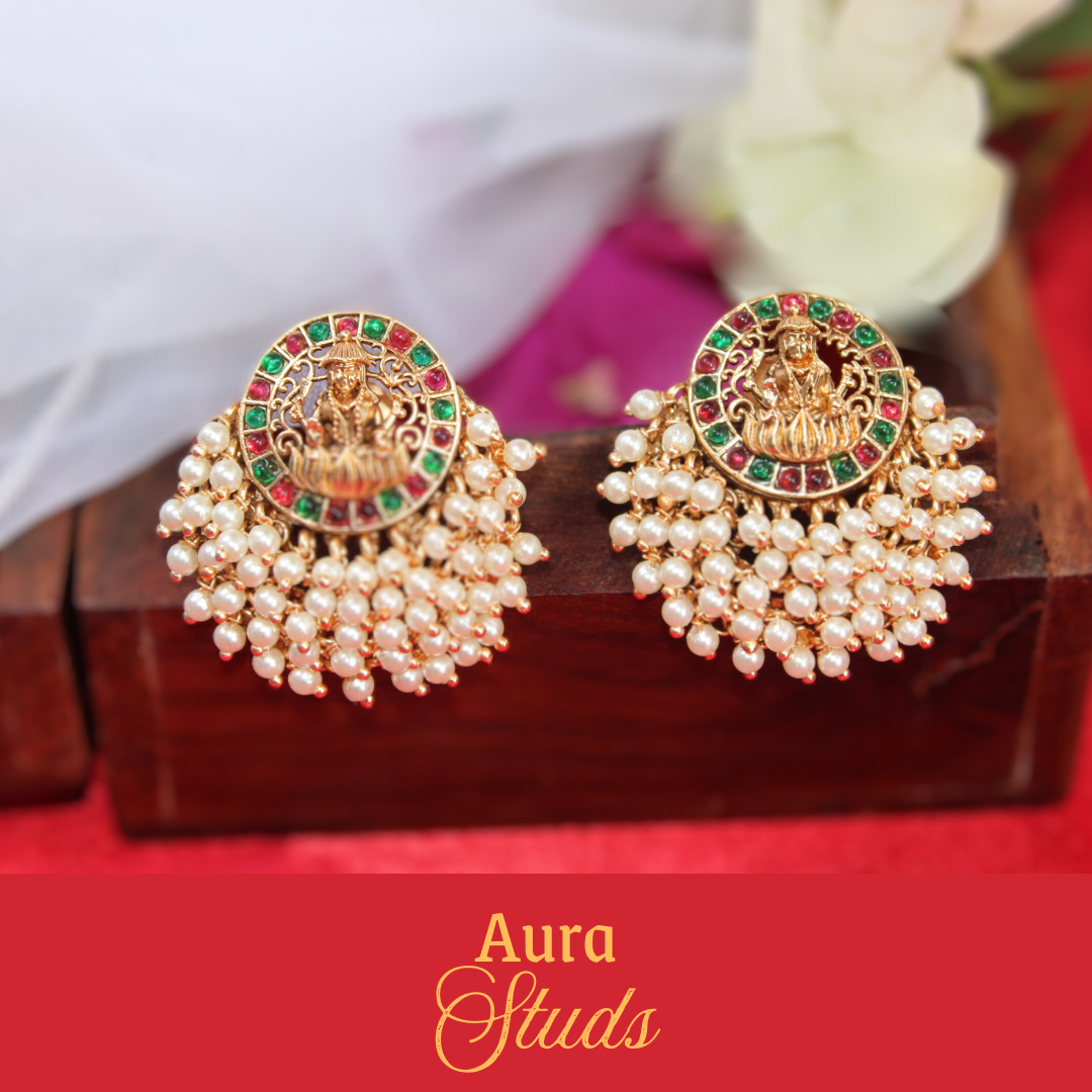 Aura Studs