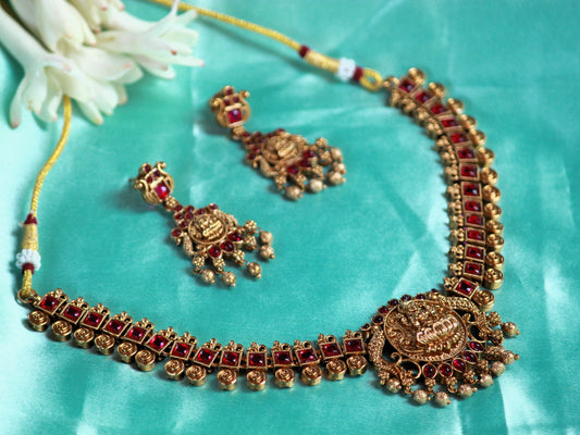 Red Shukri Temple Jewellery Set