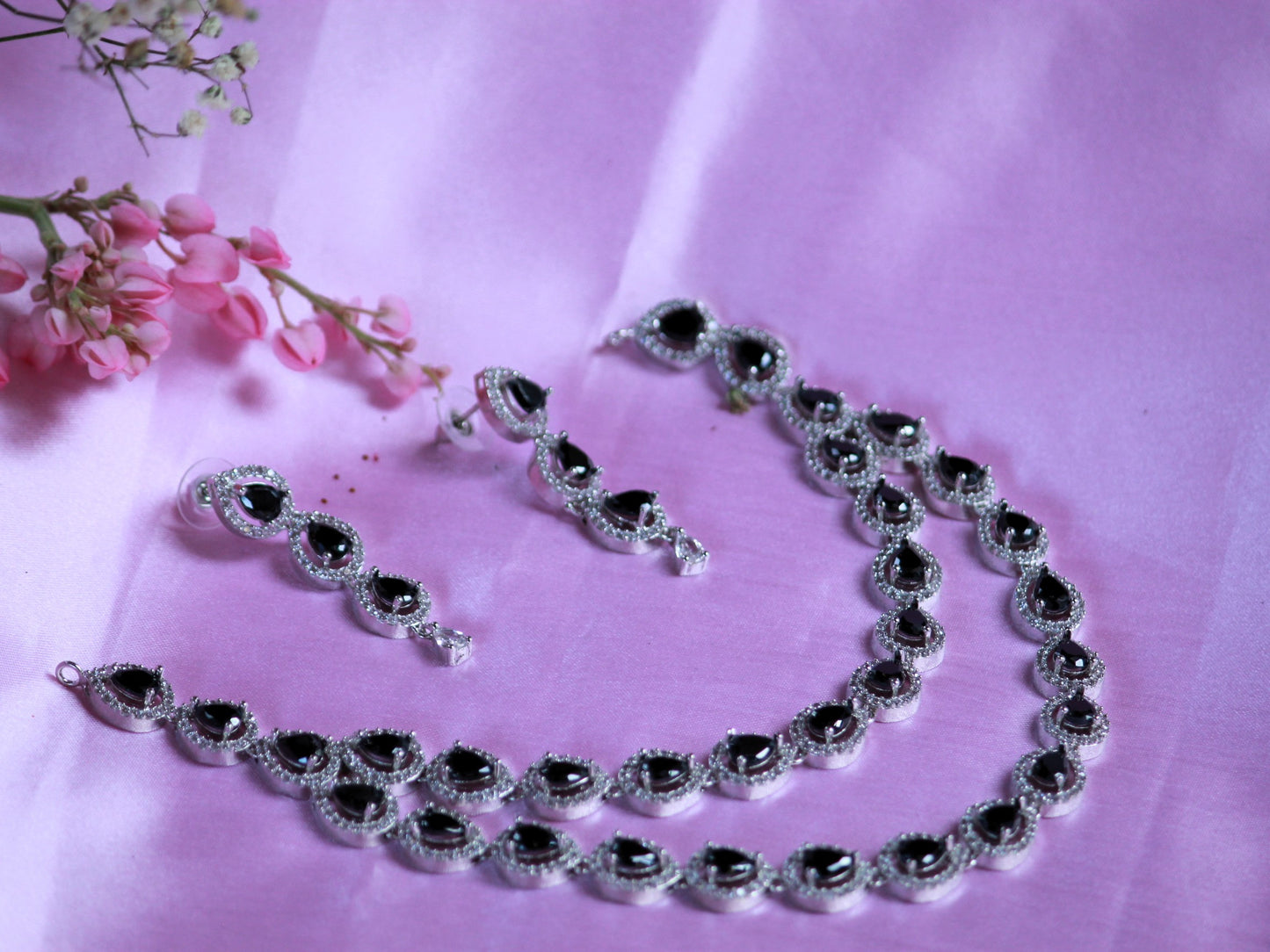 Black Nishi Zirconia Jewellery Set