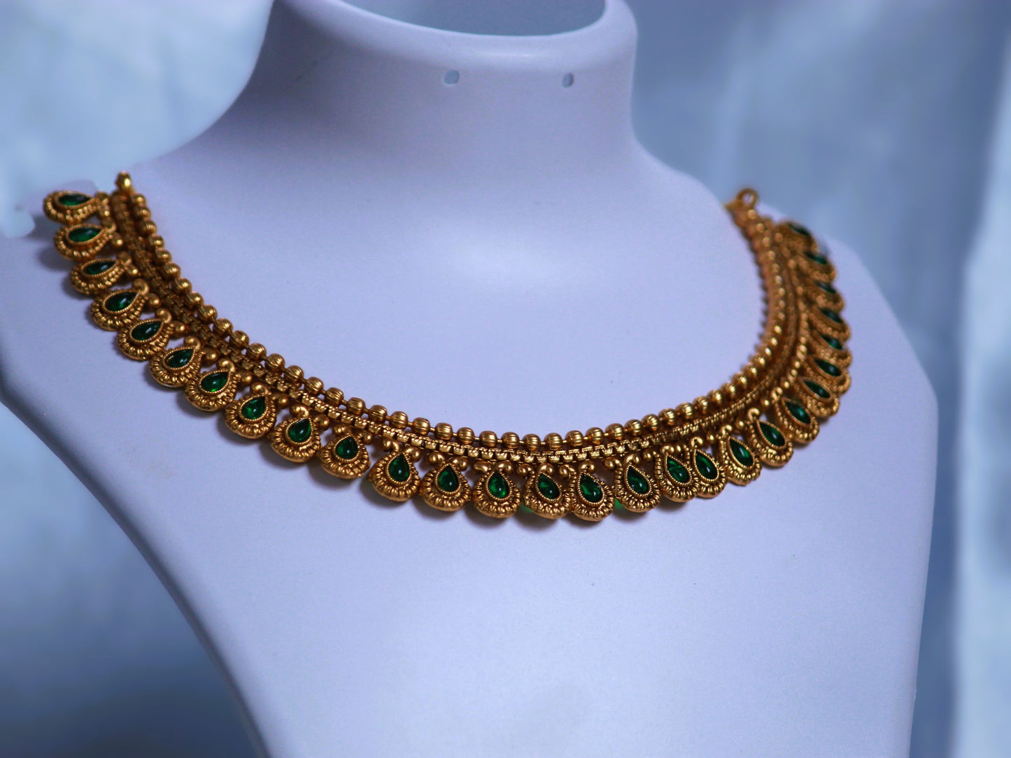 Green Arushi Antique Jewellery Set