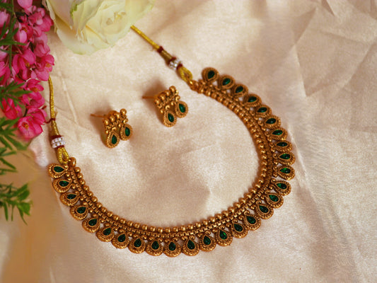 Green Arushi Antique Jewellery Set