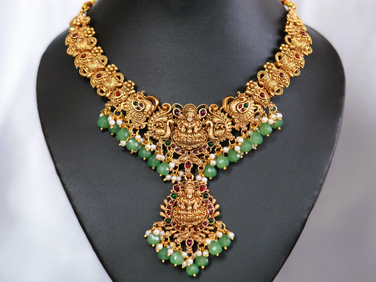 Green Soujanya Temple Jewellery Set
