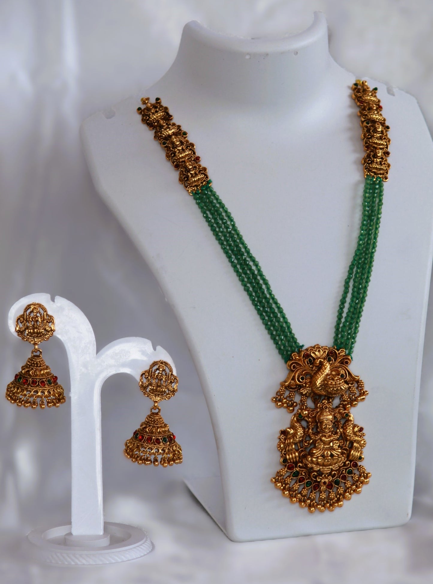 Green Mangalagauri Temple Jewellery Set
