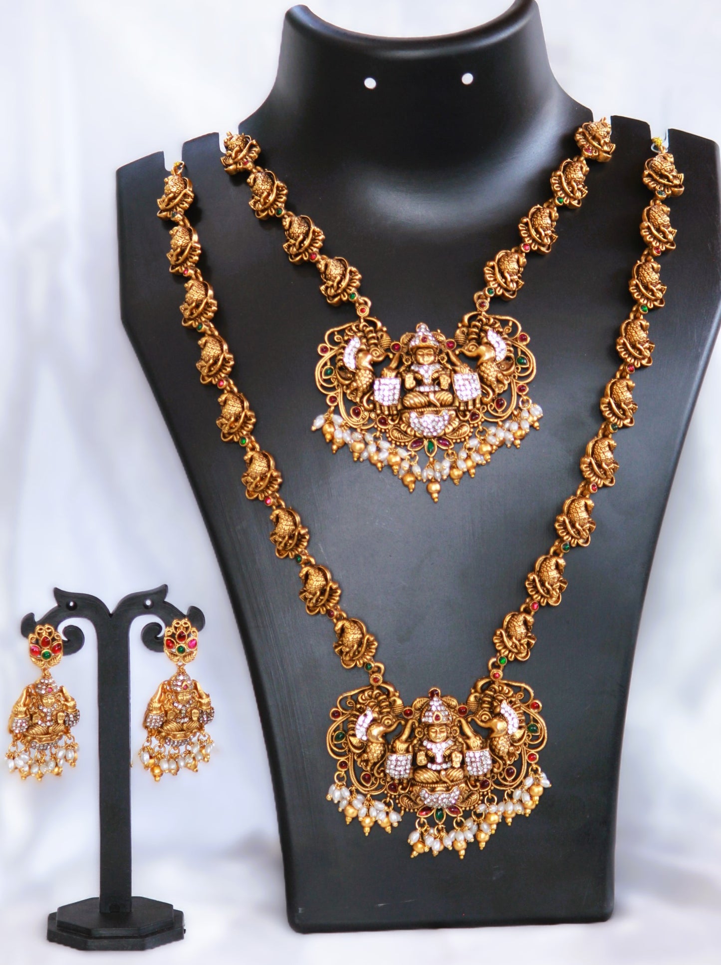 Golden Akshara Bridal Temple Jewellery Set