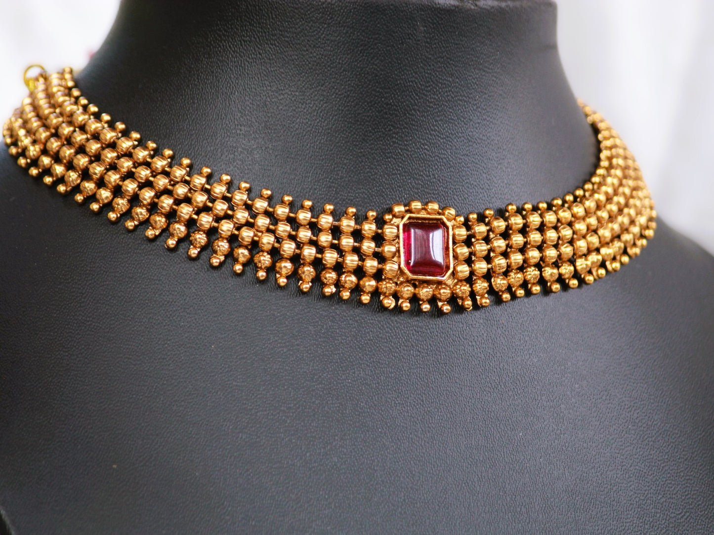 Red Kashvi Antique Jewellery Set