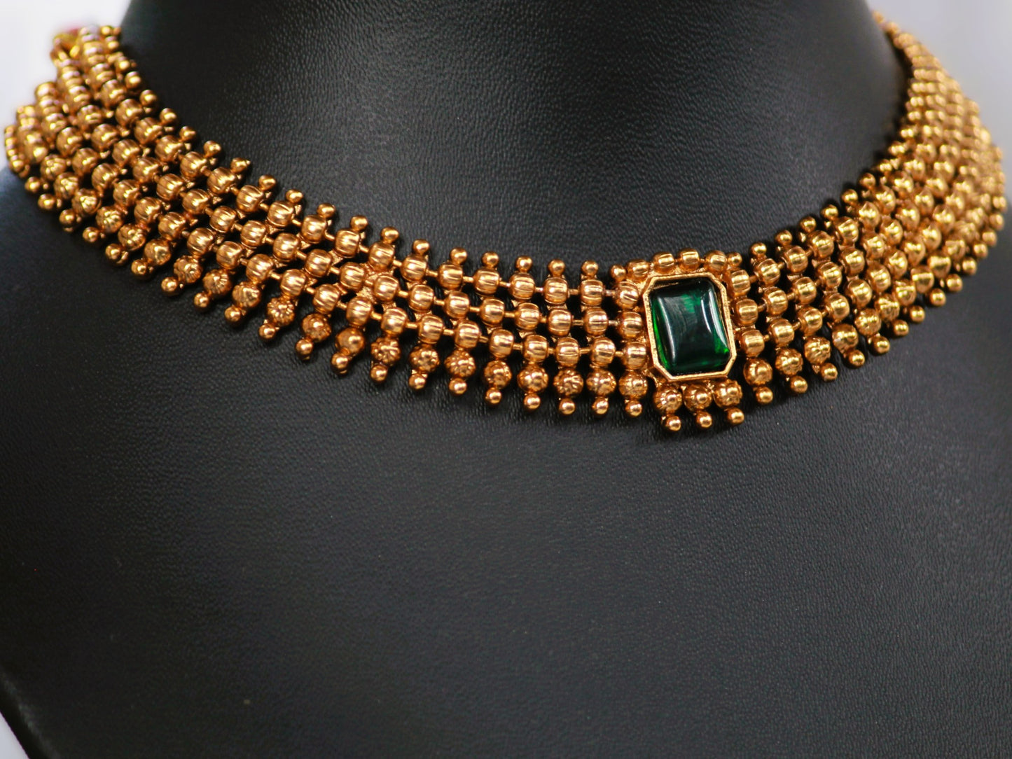 Green Kashvi Antique Jewellery Set