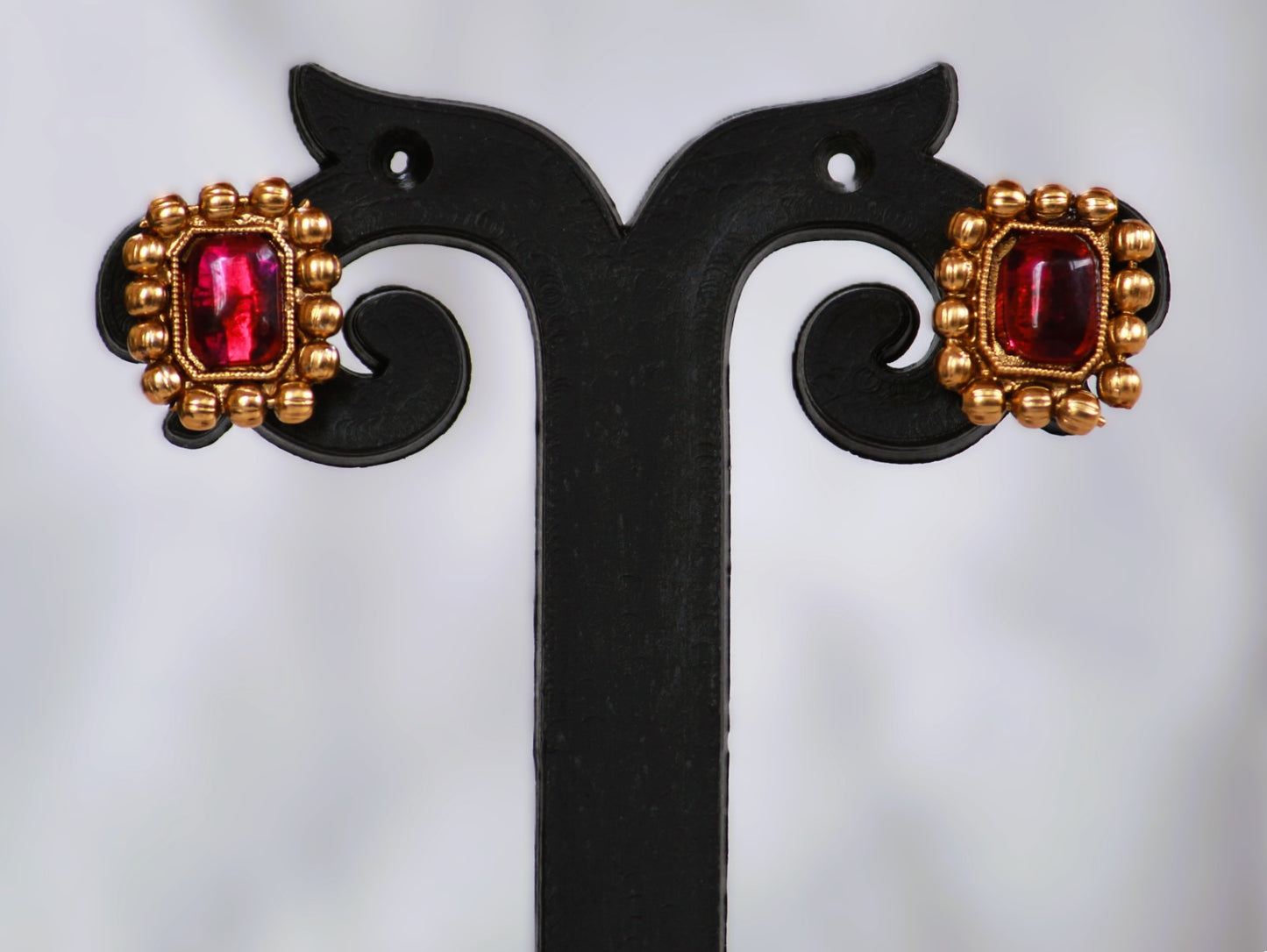Red Kashvi Antique Jewellery Set