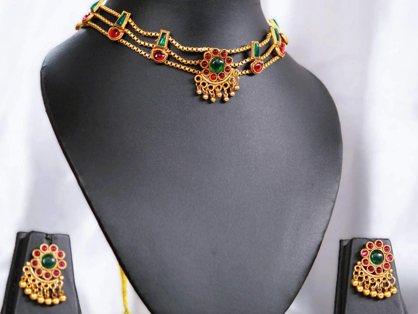 Multicolor Sanidhya Jewellery Set