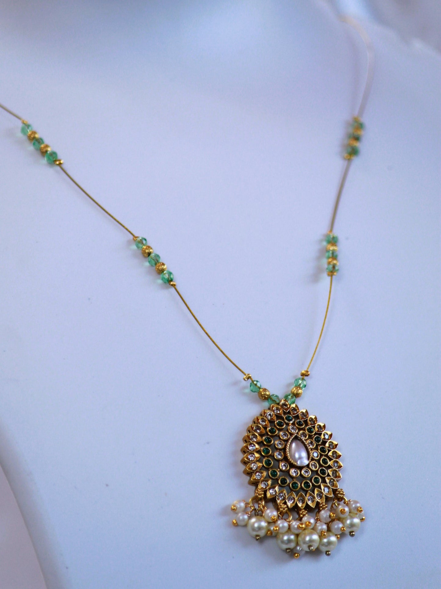 Green Anu Invisible Chain
