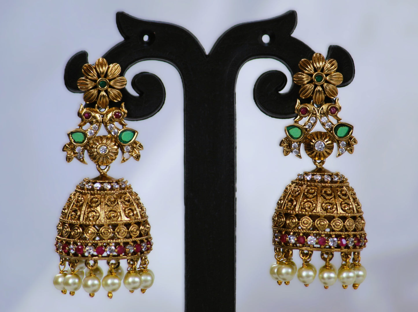 Golden Sarika Antique Jewellery Set