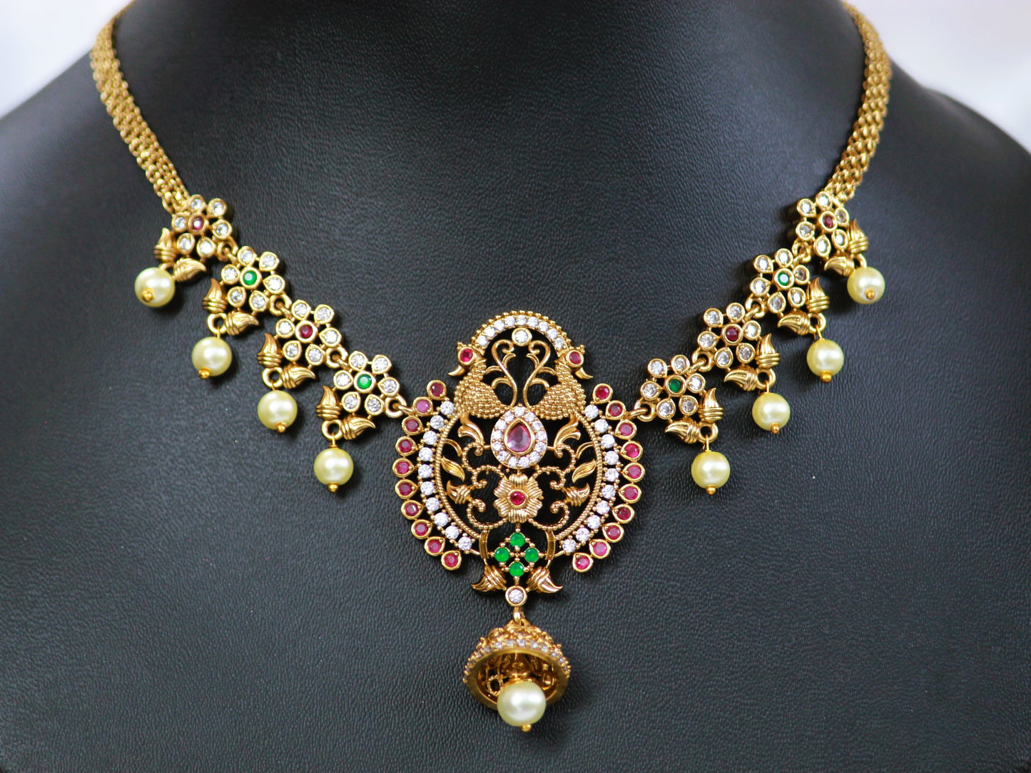 Golden Sarika Antique Jewellery Set
