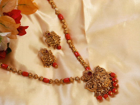 Golden Bhargavi Temple Jewellery Set