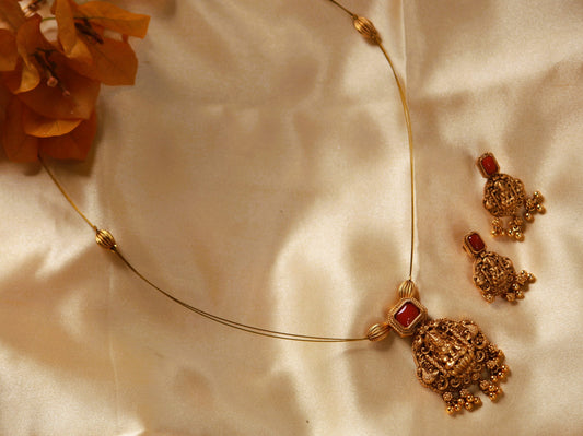 Red Lohita Invisible Chain