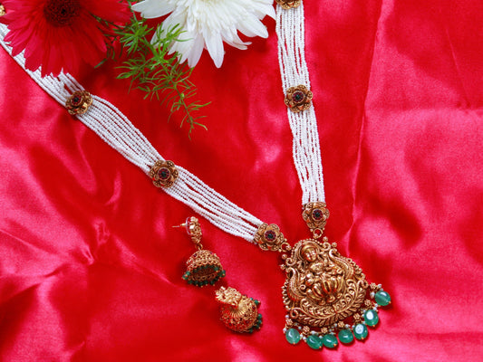 Golden Madhavi Temple Jewellery Set