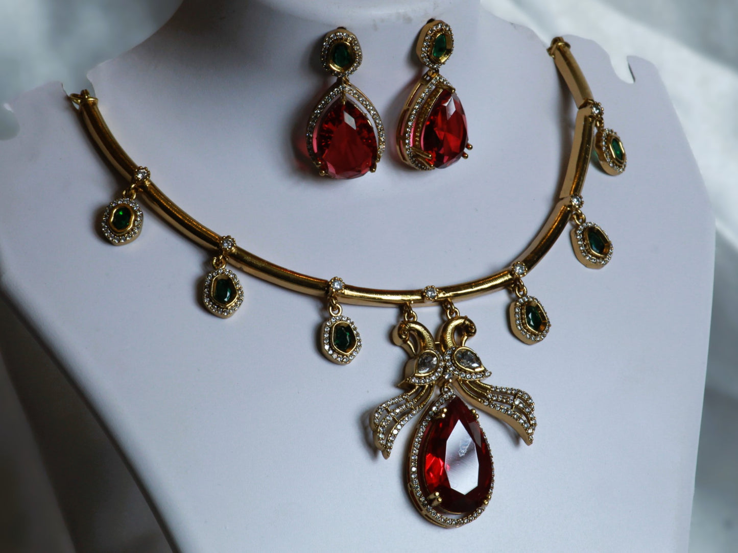 Multicolor Abhignya Zirconia Hasli Set