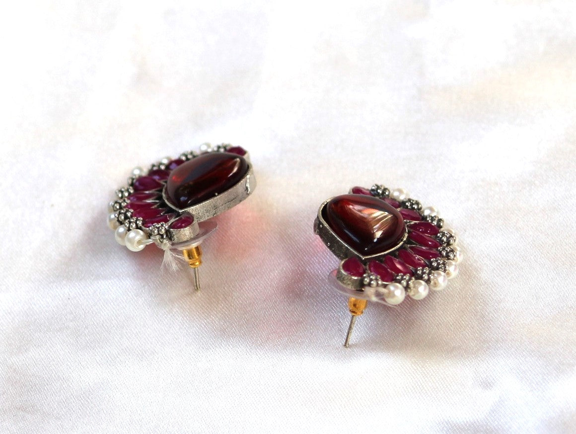 Maroon Mansi Oxidised Studs
