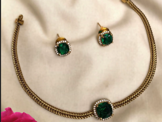 Green Saanch  Antique Jewellery Set